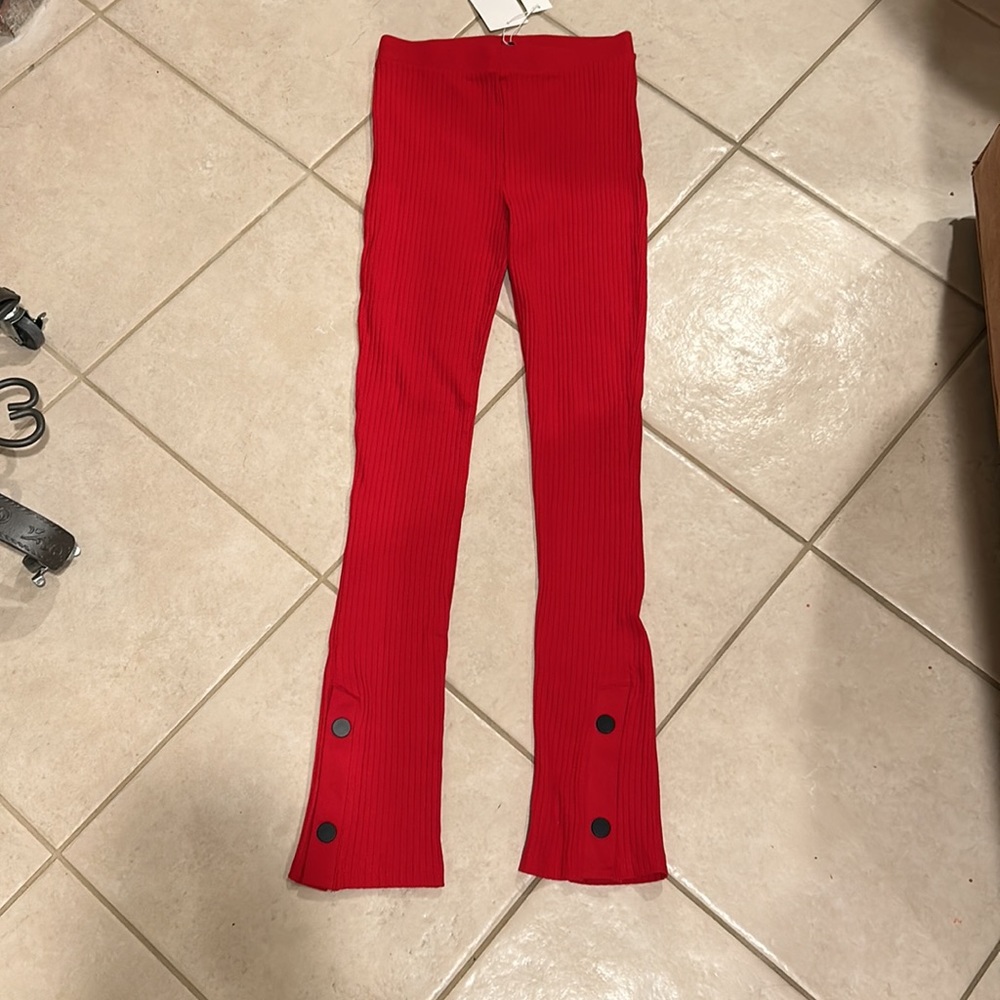 New with tags! Zara red pants - Picture 6 of 11